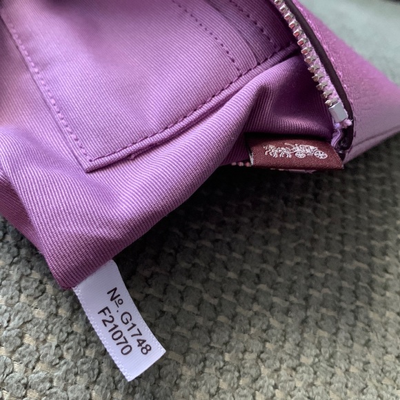 Coach Metallic Lilac Wristlet - Picture 8 of 8